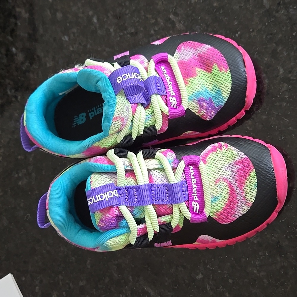 New Balance| PlayGruv v2 Tie Dye Toddler Sneakers Sz 6c